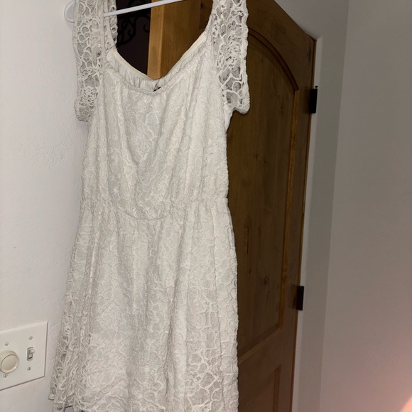 Size small Free people white lace off the shoulder - Picture 1 of 3